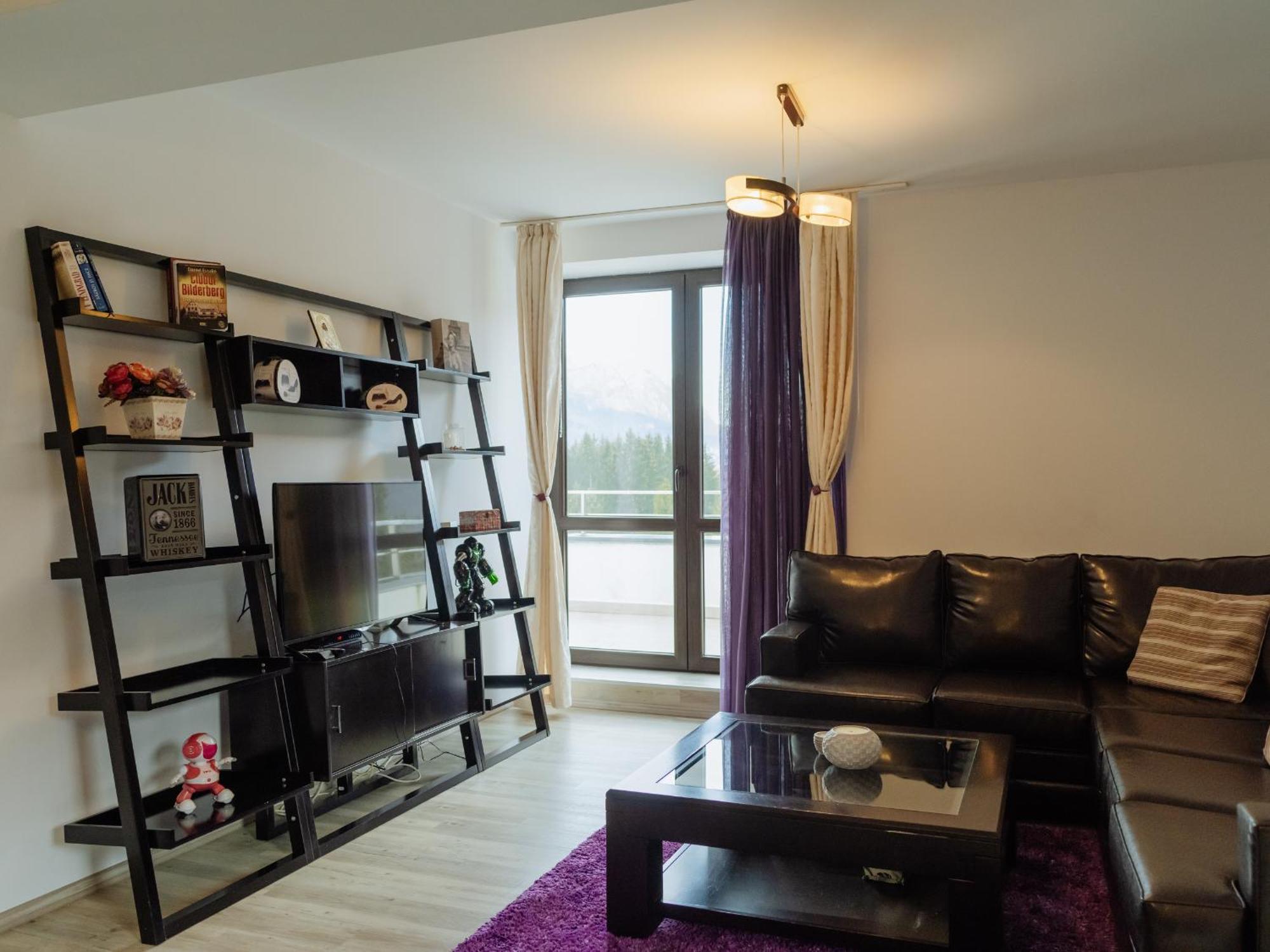 Panoramic Loft Colina Marei דירה
